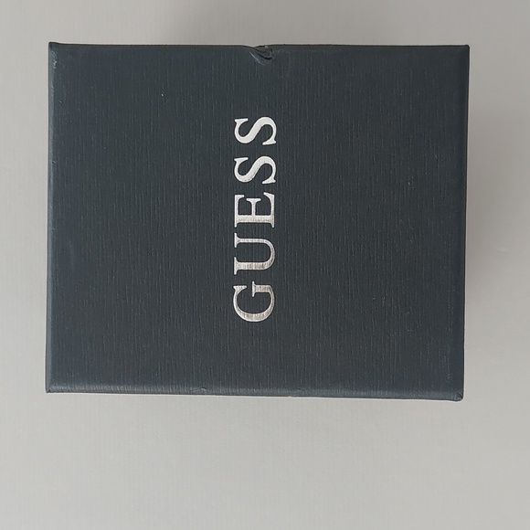 Guess Women's Wristwatch - Picture 5 of 5